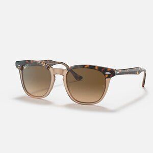 Ray-Ban Hawkeye Sunglasses